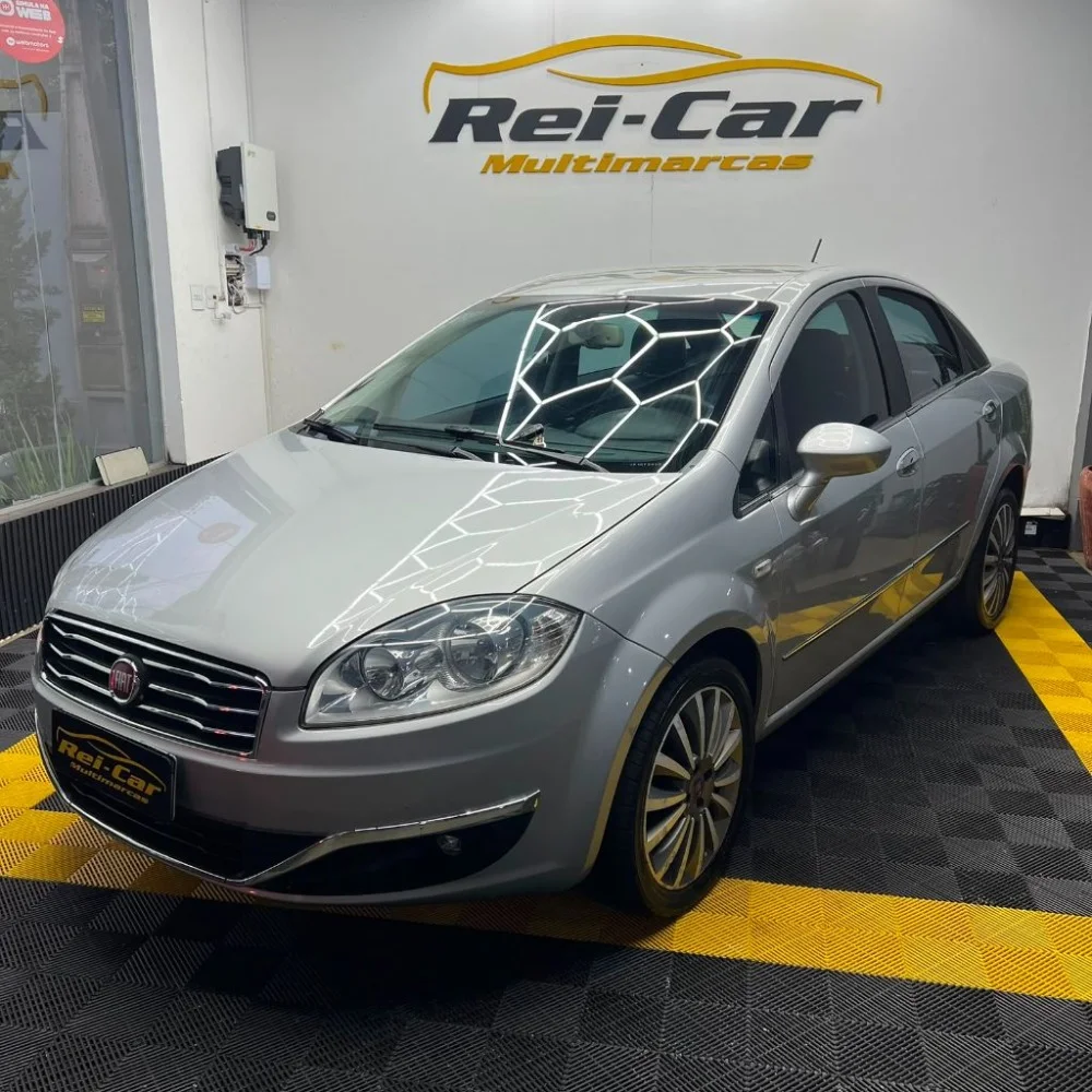 Fiat LINEA ABSOLUTE 1.9/1.8 Flex Dualogic 4p